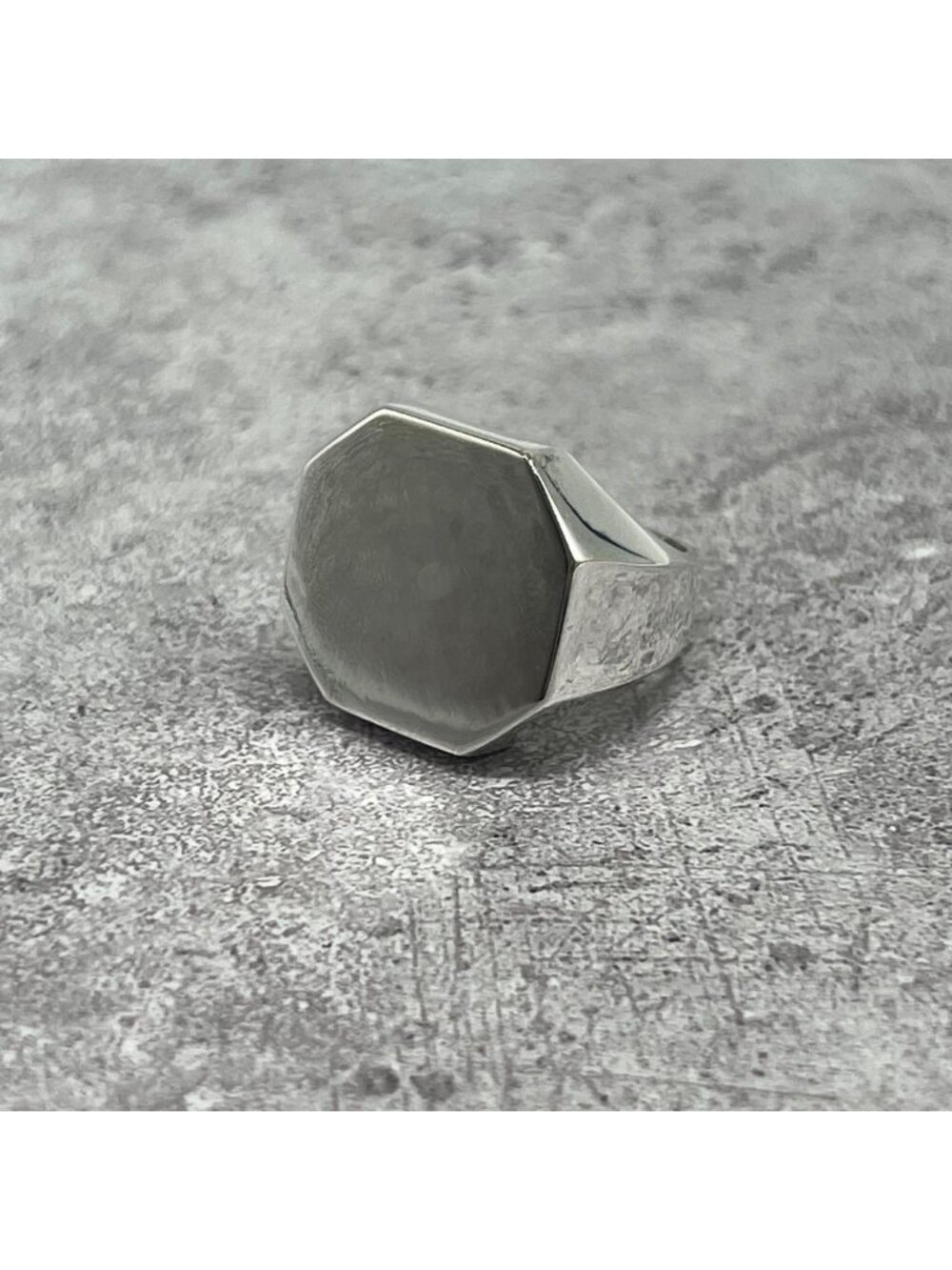 Bottega Veneta Octagon Signet Ring